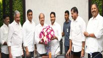 వైసీపీకి  కీలక నేత గుడ్ బై, జగన్ నిర్ణయానికి వ్యతిరేకంగా..!!