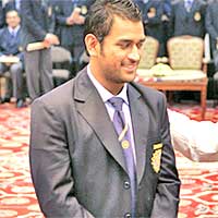 Dhoni