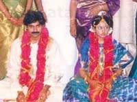 Pawan Kalyan throws divorce