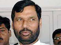 ఆరుగురు ప్రధానులతో..