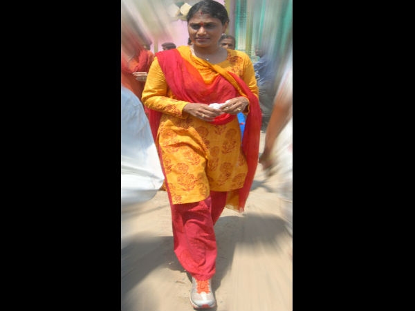 షర్మిల జగన్ ఆశల్ని నెరవేరుస్తారా