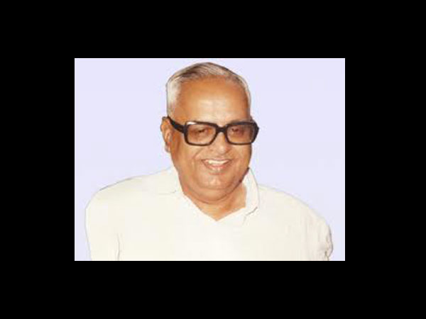 రాజకీయాలు: తండ్రులకు తగ్గ తనయులేనా?