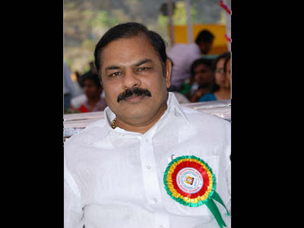 జగన్ వ్యూహం: కెసిఆర్‍కు కౌంటర్ వీరే