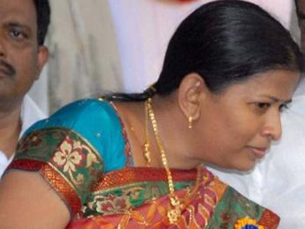 జగన్ బ్యాలెన్స్ చేస్తారా, పట్టుతప్పుతారా?