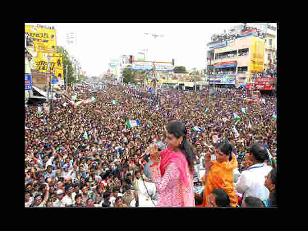  పాదయాత్ర: షర్మిల జోష్ తగ్గిందా!?
