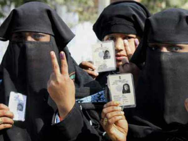  కిరణ్‌కు దూరంగా.. జగన్‌తో మజ్లిస్ దోస్తీ?