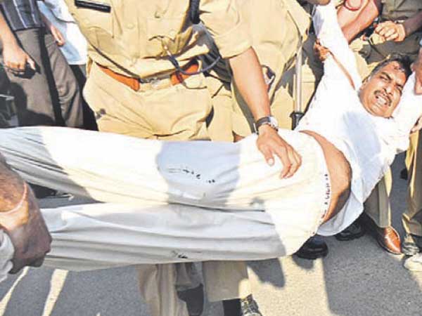 కెసిఆర్ సేనా నాయకులు వీరే