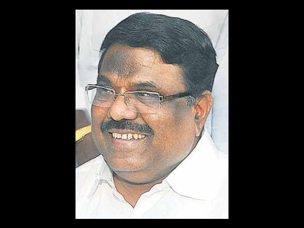 జగన్ పార్టీతో గుసగుసలు: లిస్ట్‌లో కావూరి, విష్ణు?