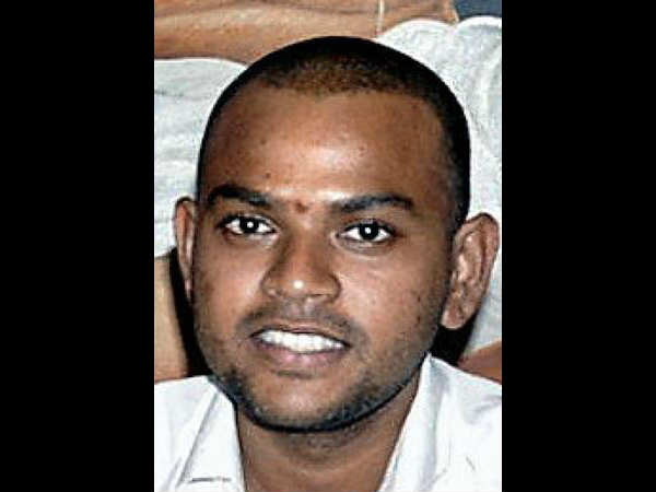 బాబుకు జగన్ భయం: ఎర్రన్న కొడుక్కీ ఛాన్స్?