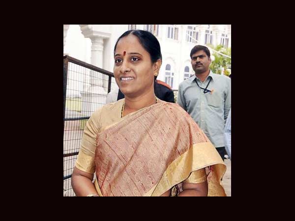 వాపు-బలుపు: జగన్‌కు 'సెంటిమెంట్' ట్విస్ట్!