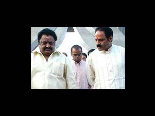 కోల్డ్‌వార్: హరికృష్ణ వర్సెస్ బాలకృష్ణ