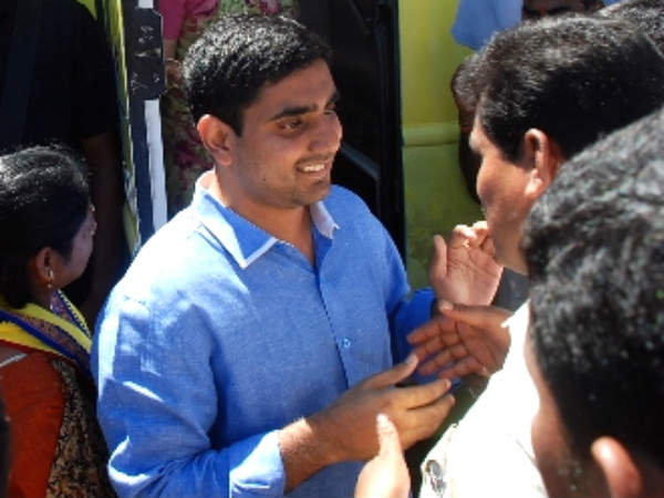 లోకేష్ వర్సెస్ జగన్: అప్పుడు వైయస్, బాబు