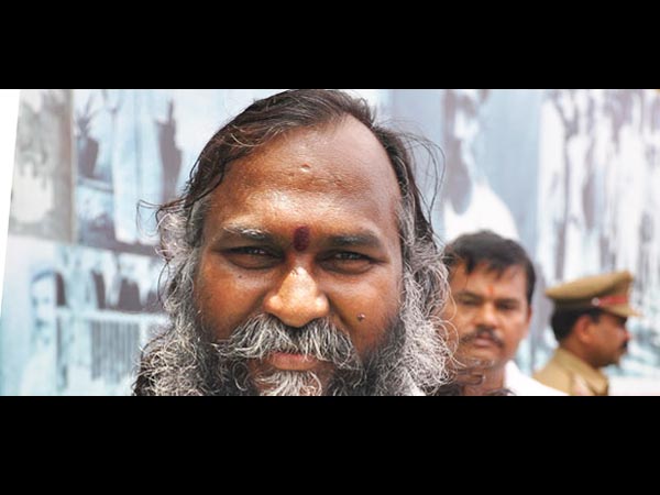 చిత్రాలు: కెసిఆర్‌పై ఢీ అంటే ఢీ