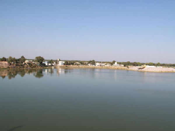  మోడీ గ్రామం: మోడర్న్ అండ్ హిస్టారికల్..