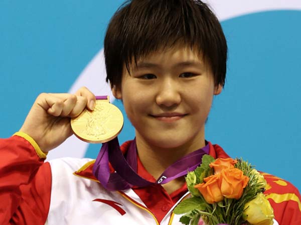 ఇయర్ వ్యూ: ప్రపంచంలో పదనిసలు 