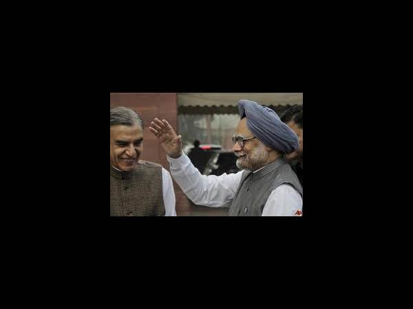 ఇది కెసిఆర్ మాట - అది ఉండవల్లి తూటా