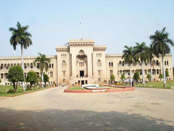 ఫొటోలు: చాన్సలర్ లేకుండా ఓయు స్నాతకోత్సవం