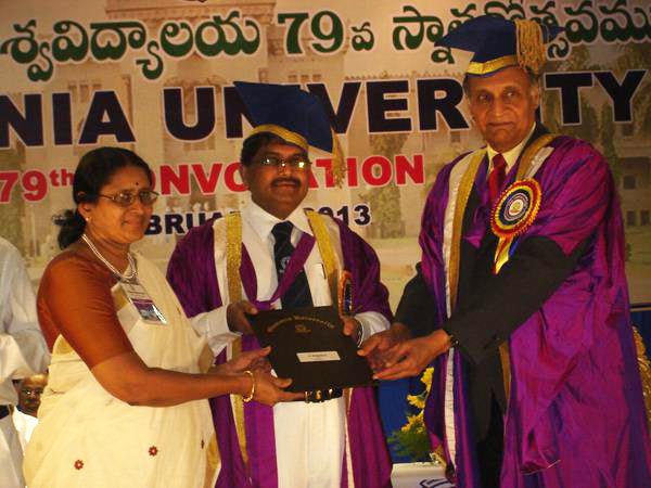 ఫొటోలు: చాన్సలర్ లేకుండా ఓయు స్నాతకోత్సవం