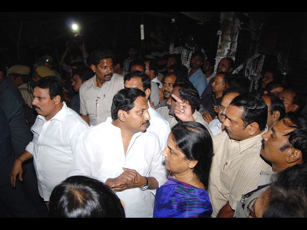 'నగరంలో పేలుళ్లు!': కిరణ్‌కు తెలిసిందిలా..