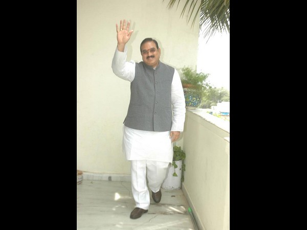 కిరణ్ ఆపరేషన్ 2: దారి చూపిన కమల్(పిక్చర్స్)