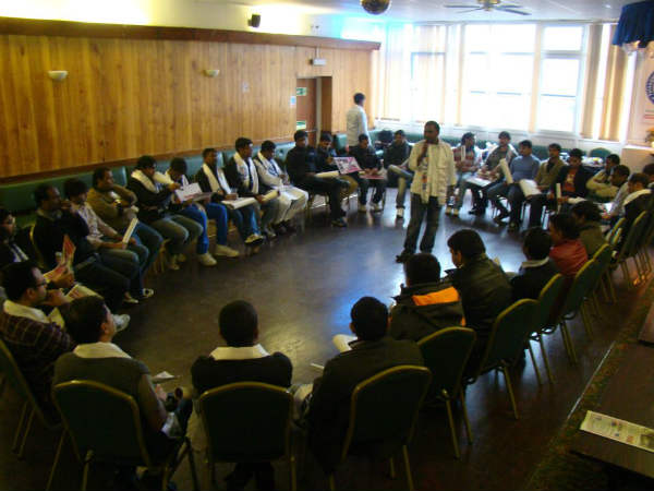 లండన్‌లో తెలంగాణ అమరవీరులకు నివాళులు