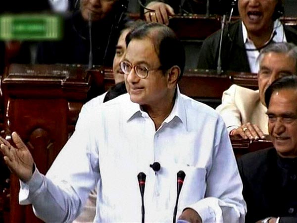 పిక్చర్స్: చిద్దూ బడ్జెట్, పదనిసలు పిక్చర్స్: చిద్దూ బడ్జెట్, పదనిసలు