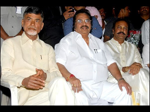 జగన్‌పై టాలీవుడ్ మమకారం!(పిక్చర్స్)