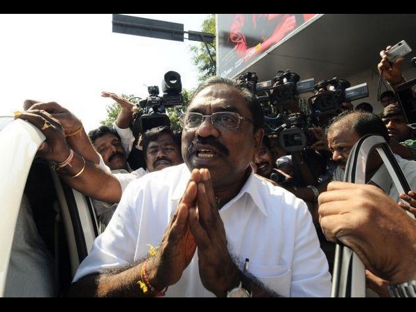 ఫొటోలు: చిరంజీవికి అధిష్టానం సంకేతాలు