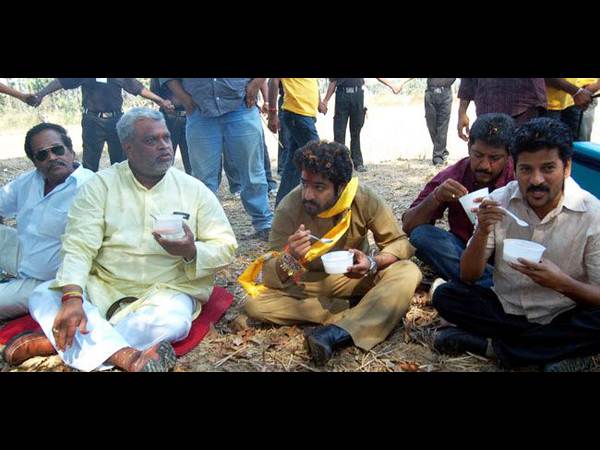 ఫొటోలు: తాత బాటలో అప్పుడు జూ ఎన్టీఆర్