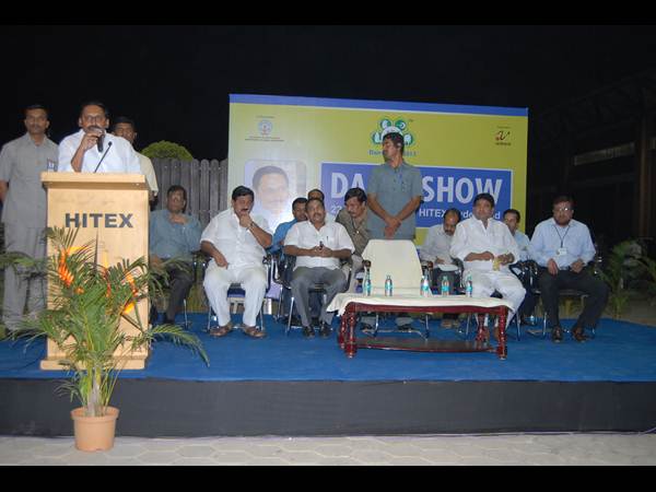 ఫొటోలు: కిరణ్ అప్పుడు సిగ్గరి, ఇప్పుడు ఇలా..