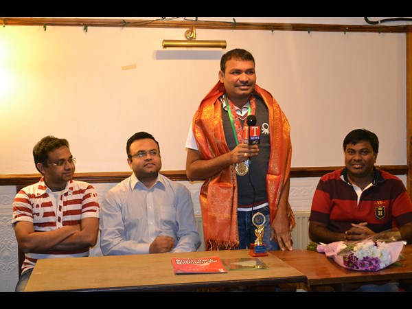 ఒయు విద్యార్థికి రజత పతకం