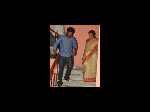 పురంధేశ్వరి మాటే: జగన్‌కు హరి సిగ్నల్(పిక్చర్స్)