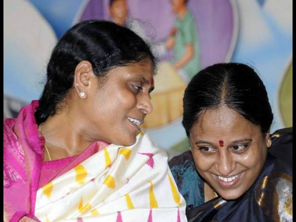 సురేఖ, రోజా డల్: జయలిద్దరు వస్తారా? (పిక్చర్స్)