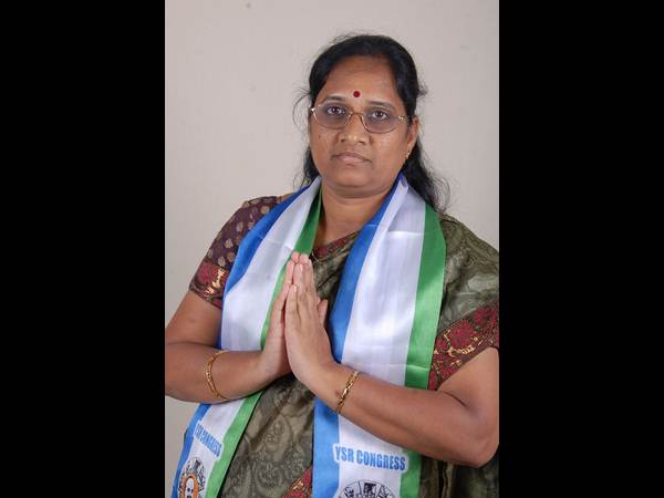 సురేఖ, రోజా డల్: జయలిద్దరు వస్తారా? (పిక్చర్స్)