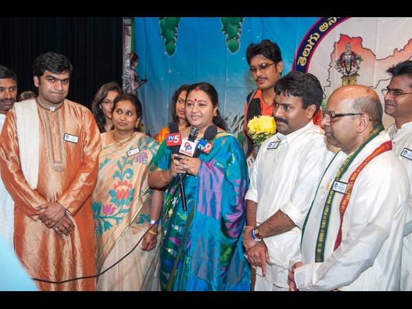 ఫొటోలు: ఎన్నారైల ఉగాది వేడుకలు