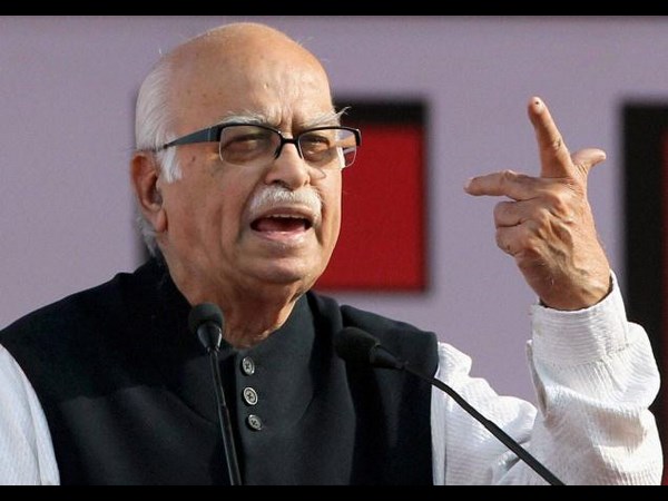  పీఠంపై ఆశలు: చిట్టా పెద్దదే(పిక్చర్స్)