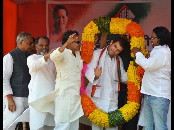  పీఠంపై ఆశలు: చిట్టా పెద్దదే(పిక్చర్స్)