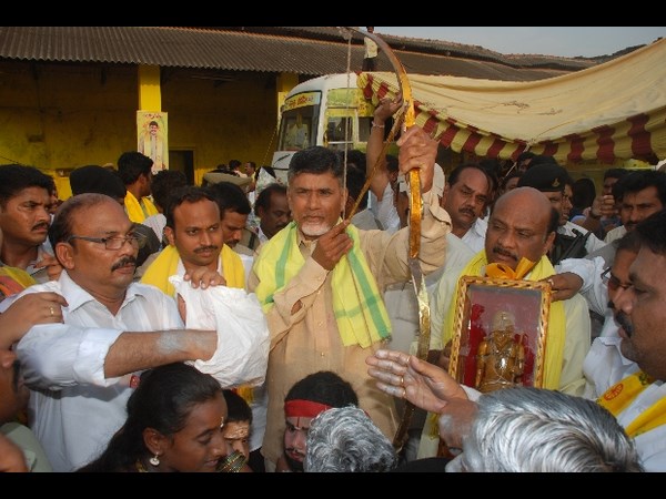 బాబూ లోకేష్‌ షో: హరి, ఎన్టీఆర్‌‌ నో (పిక్చర్స్)
