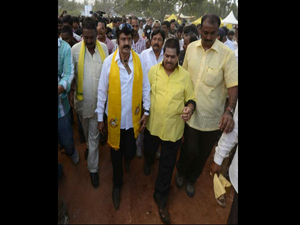 ఫొటోలు: వియ్యంకులు టిడిపిని గట్టెక్కిస్తారా?