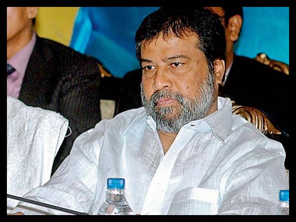 హోంకు డిమాండ్: 'చిరు' ప్రయత్నాలు