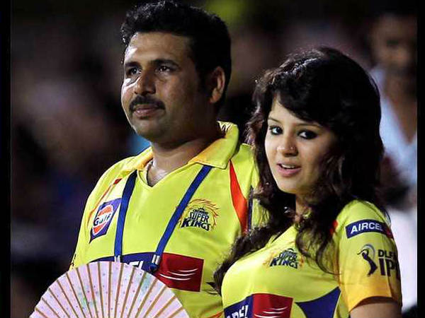 టాక్ ఆఫ్ ఐపిఎల్6 (హాట్ సాక్షి పిక్చర్స్)