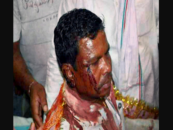 కర్మను అందుకే చంపాం: మావోలు (పిక్చర్స్)