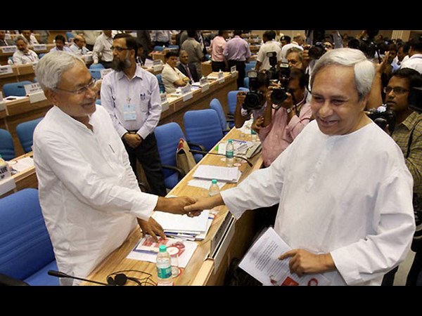 నవీన్ అండ