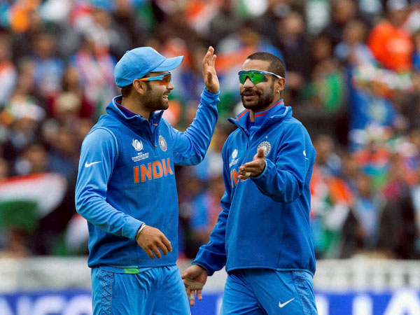 పిక్చర్స్: ఫీల్డింగులో అదరగొడుతున్నారు