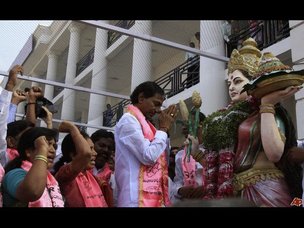 కెసిఆర్