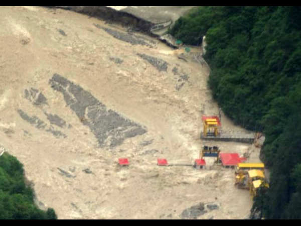 వరద బీభత్సం ఫోటోలు