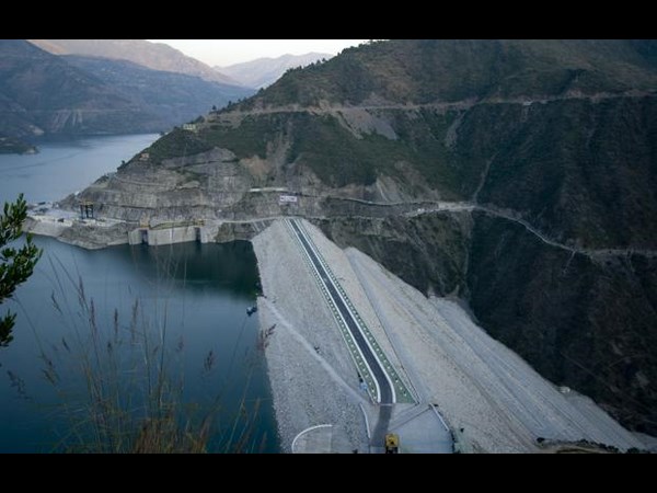 హాహాకారాలు: బాధ్యులెవరు, ఎందుకు?(పిక్చర్స్)