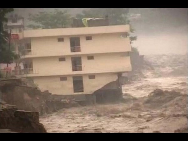 హాహాకారాలు: బాధ్యులెవరు, ఎందుకు?(పిక్చర్స్)