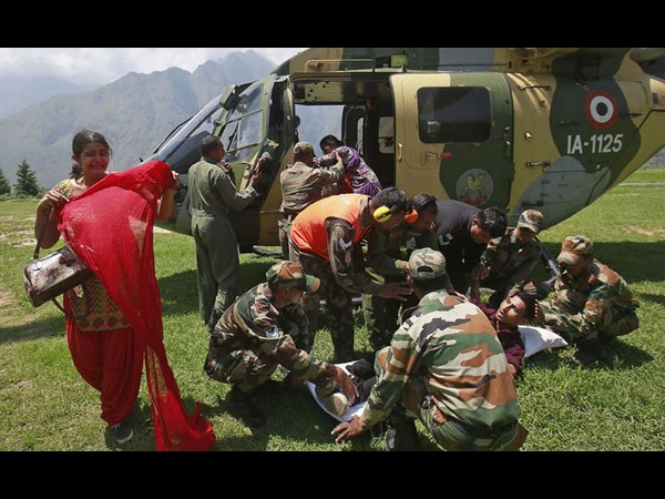 హాహాకారాలు: బాధ్యులెవరు, ఎందుకు?(పిక్చర్స్)