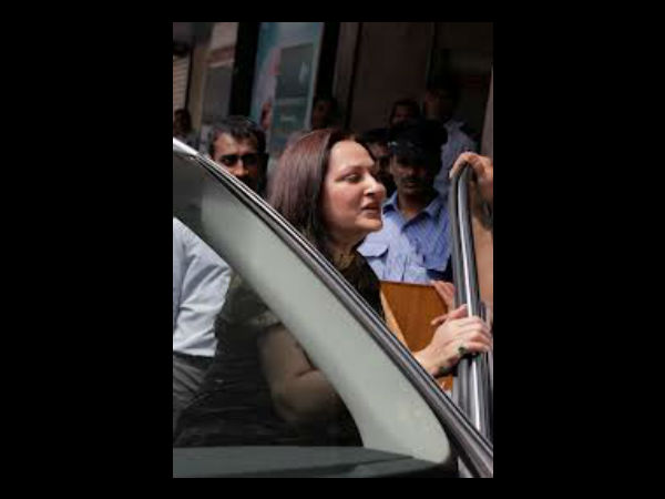 జయప్రద, మురళీ‌మోహన్‌లపై అలీ (పిక్చర్స్)